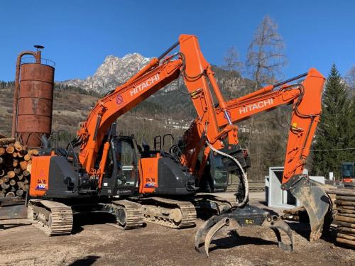 Hitachi Zaxis 135-6